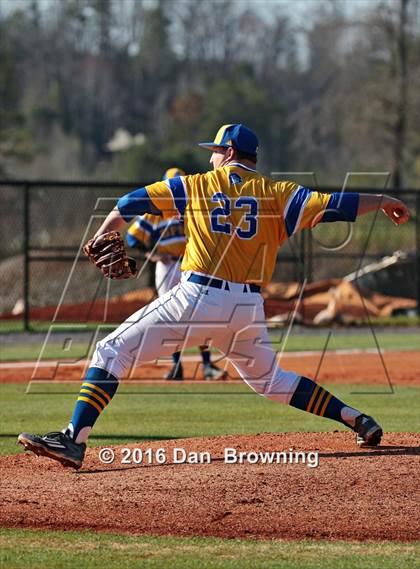 Thumbnail 2 in Carter @ Gatlinburg-Pittman photogallery.