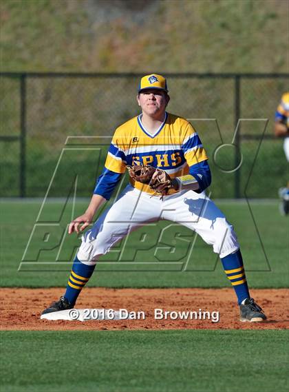 Thumbnail 2 in Carter @ Gatlinburg-Pittman photogallery.
