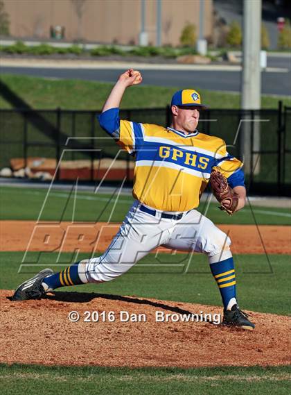 Thumbnail 1 in Carter @ Gatlinburg-Pittman photogallery.