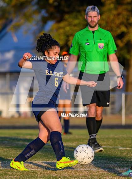 Thumbnail 1 in Terry Sanford @ E.E. Smith photogallery.