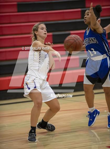 Thumbnail 3 in Wheatland vs. Middletown photogallery.