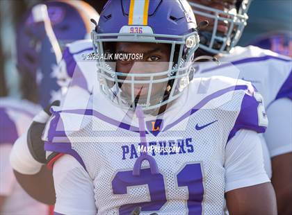 Thumbnail 2 in Lufkin vs Westbury (UIL Football 5A D1 Bi-District) photogallery.