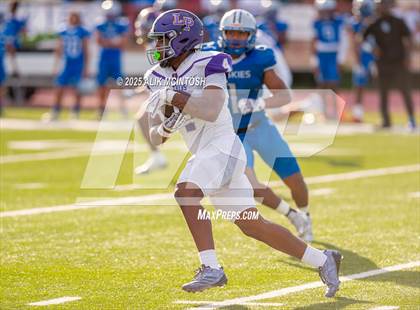 Thumbnail 2 in Lufkin vs Westbury (UIL Football 5A D1 Bi-District) photogallery.