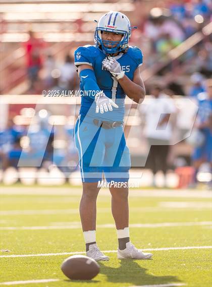 Thumbnail 1 in Lufkin vs Westbury (UIL Football 5A D1 Bi-District) photogallery.