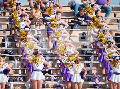 Thumbnail 2 in Lufkin vs Westbury (UIL Football 5A D1 Bi-District) photogallery.