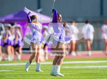 Thumbnail 2 in Lufkin vs Westbury (UIL 5A D1 Football Bi-District) photogallery.