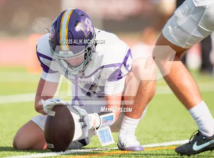 Thumbnail 3 in Lufkin vs Westbury (UIL Football 5A D1 Bi-District) photogallery.