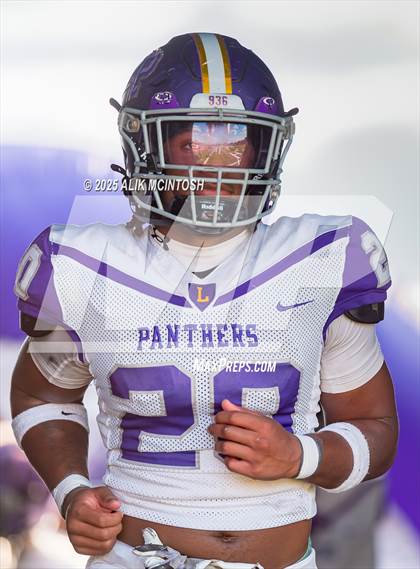 Thumbnail 1 in Lufkin vs Westbury (UIL Football 5A D1 Bi-District) photogallery.