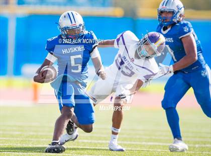 Thumbnail 2 in Lufkin vs Westbury (UIL Football 5A D1 Bi-District) photogallery.