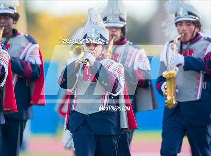 Thumbnail 3 in Lufkin vs Westbury (UIL Football 5A D1 Bi-District) photogallery.