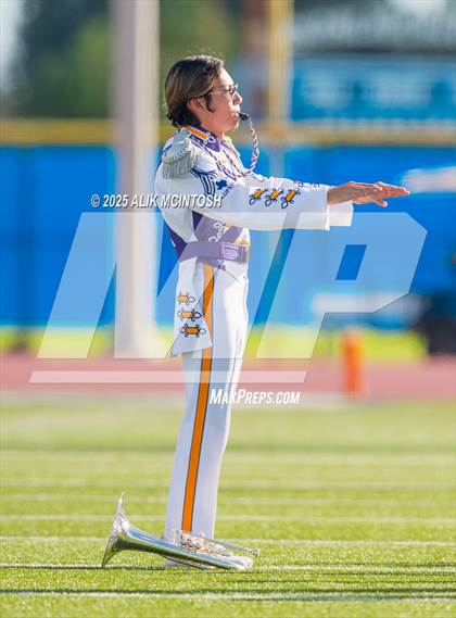 Thumbnail 2 in Lufkin vs Westbury (UIL 5A D1 Football Bi-District) photogallery.