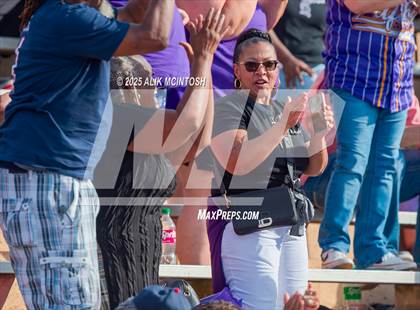 Thumbnail 2 in Lufkin vs Westbury (UIL 5A D1 Football Bi-District) photogallery.