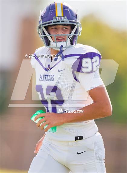 Thumbnail 3 in Lufkin vs Westbury (UIL Football 5A D1 Bi-District) photogallery.