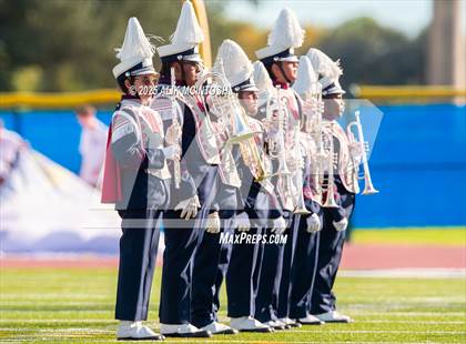 Thumbnail 1 in Lufkin vs Westbury (UIL Football 5A D1 Bi-District) photogallery.