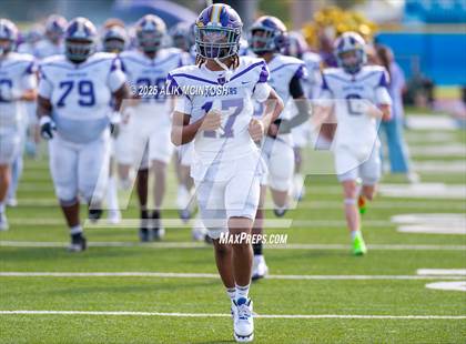 Thumbnail 1 in Lufkin vs Westbury (UIL Football 5A D1 Bi-District) photogallery.