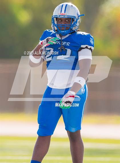 Thumbnail 1 in Lufkin vs Westbury (UIL Football 5A D1 Bi-District) photogallery.