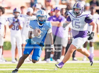 Thumbnail 1 in Lufkin vs Westbury (UIL Football 5A D1 Bi-District) photogallery.