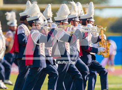 Thumbnail 3 in Lufkin vs Westbury (UIL 5A D1 Football Bi-District) photogallery.