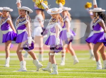 Thumbnail 3 in Lufkin vs Westbury (UIL 5A D1 Football Bi-District) photogallery.