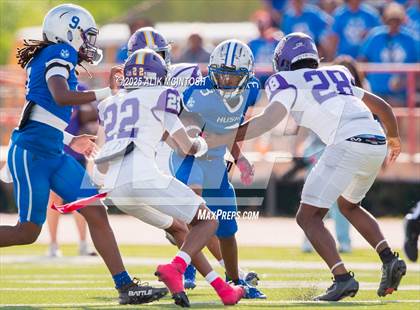 Thumbnail 2 in Lufkin vs Westbury (UIL Football 5A D1 Bi-District) photogallery.