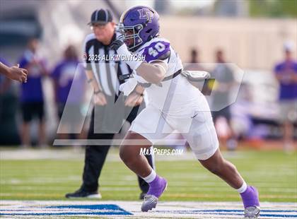 Thumbnail 3 in Lufkin vs Westbury (UIL Football 5A D1 Bi-District) photogallery.