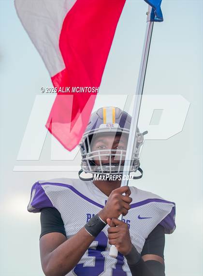 Thumbnail 3 in Lufkin vs Westbury (UIL Football 5A D1 Bi-District) photogallery.