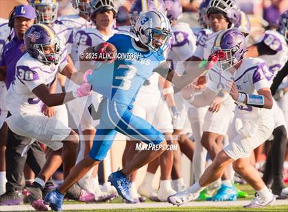 Thumbnail 1 in Lufkin vs Westbury (UIL Football 5A D1 Bi-District) photogallery.