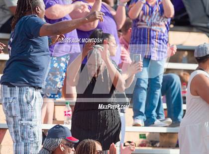 Thumbnail 3 in Lufkin vs Westbury (UIL 5A D1 Football Bi-District) photogallery.