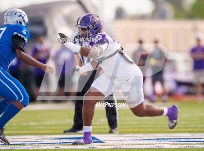 Thumbnail 1 in Lufkin vs Westbury (UIL Football 5A D1 Bi-District) photogallery.