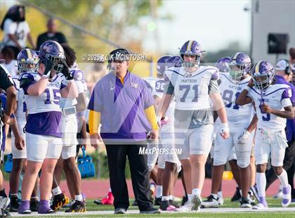 Thumbnail 3 in Lufkin vs Westbury (UIL 5A D1 Football Bi-District) photogallery.