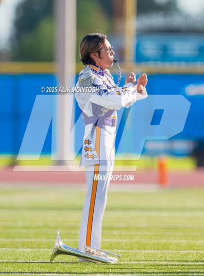 Thumbnail 1 in Lufkin vs Westbury (UIL 5A D1 Football Bi-District) photogallery.