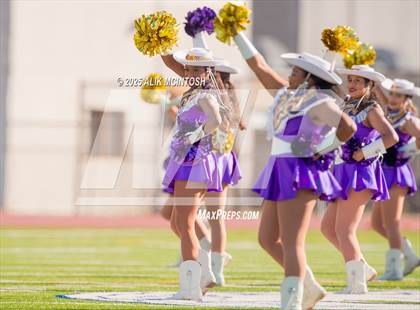 Thumbnail 3 in Lufkin vs Westbury (UIL Football 5A D1 Bi-District) photogallery.