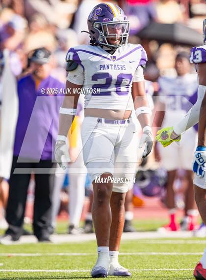 Thumbnail 1 in Lufkin vs Westbury (UIL 5A D1 Football Bi-District) photogallery.