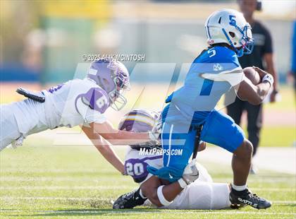 Thumbnail 3 in Lufkin vs Westbury (UIL Football 5A D1 Bi-District) photogallery.