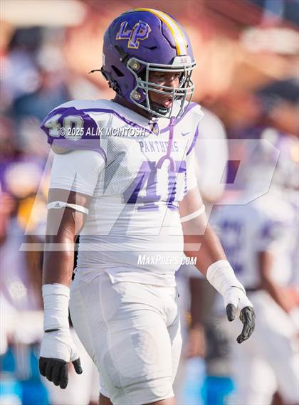 Thumbnail 3 in Lufkin vs Westbury (UIL Football 5A D1 Bi-District) photogallery.