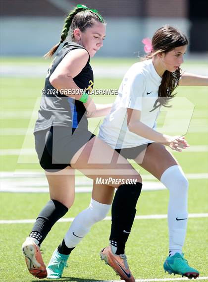 Thumbnail 2 in Marcus vs Frenship (UIL 6A Soccer Regional Semifinals) photogallery.