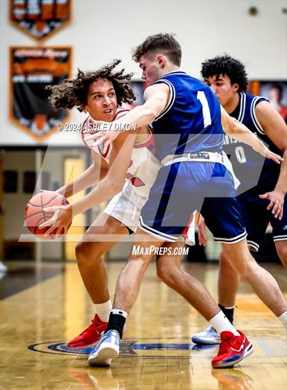 Thumbnail 1 in Marysville vs. St. Clair photogallery.