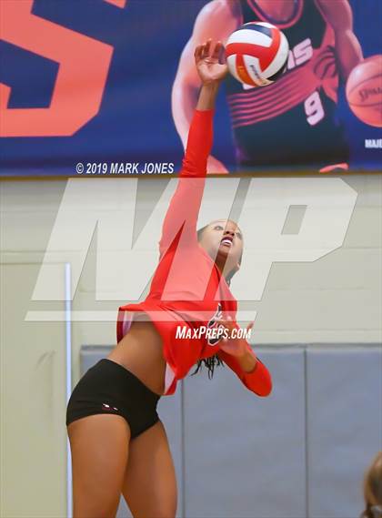 Thumbnail 2 in Mater Dei vs. Marymount (Nike Tournament of Champions) photogallery.
