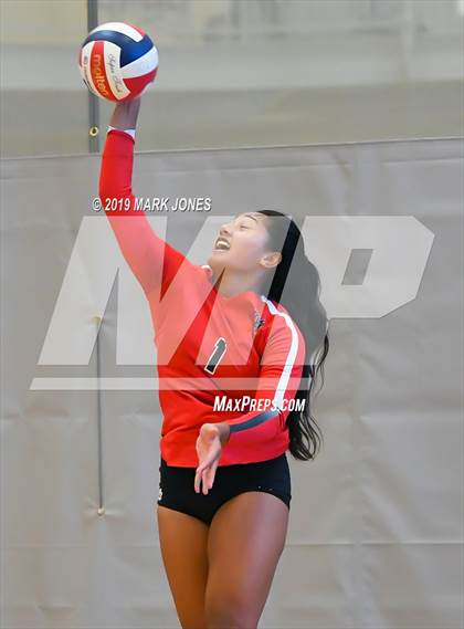 Thumbnail 1 in Mater Dei vs. Marymount (Nike Tournament of Champions) photogallery.