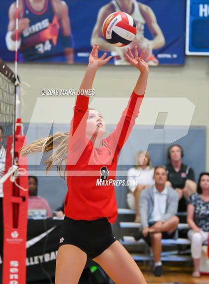 Thumbnail 3 in Mater Dei vs. Marymount (Nike Tournament of Champions) photogallery.
