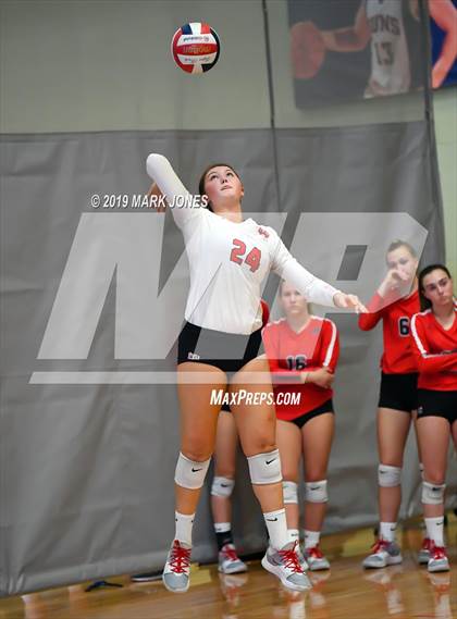 Thumbnail 3 in Mater Dei vs. Marymount (Nike Tournament of Champions) photogallery.