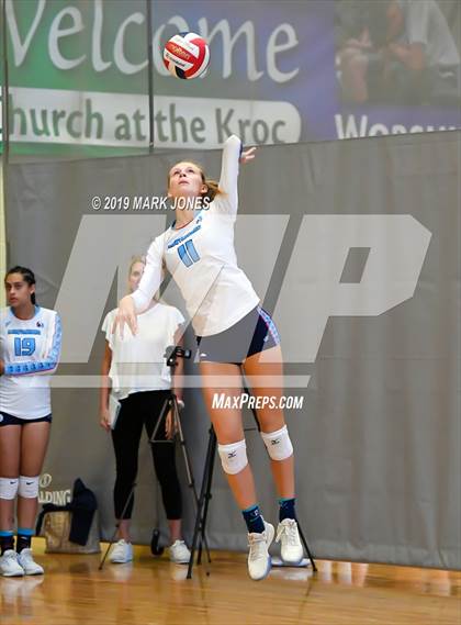 Thumbnail 2 in Mater Dei vs. Marymount (Nike Tournament of Champions) photogallery.