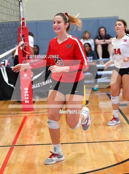Thumbnail 2 in Mater Dei vs. Marymount (Nike Tournament of Champions) photogallery.