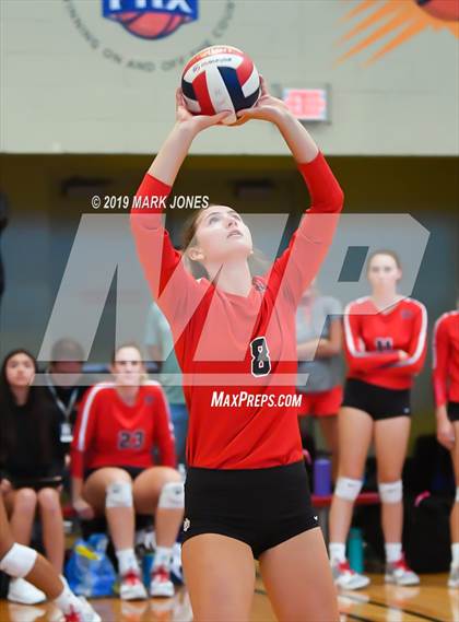 Thumbnail 1 in Mater Dei vs. Marymount (Nike Tournament of Champions) photogallery.