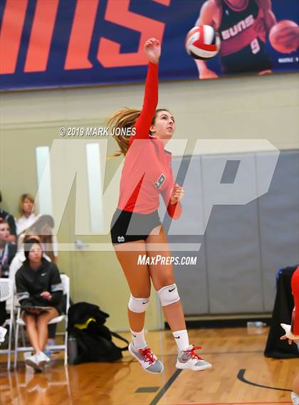 Thumbnail 2 in Mater Dei vs. Marymount (Nike Tournament of Champions) photogallery.