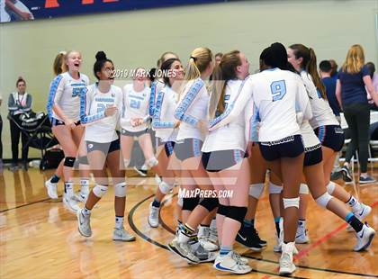 Thumbnail 2 in Mater Dei vs. Marymount (Nike Tournament of Champions) photogallery.