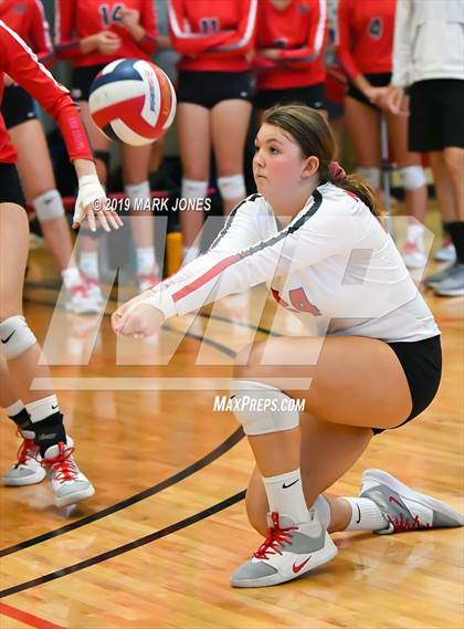 Thumbnail 3 in Mater Dei vs. Marymount (Nike Tournament of Champions) photogallery.