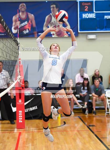 Thumbnail 1 in Mater Dei vs. Marymount (Nike Tournament of Champions) photogallery.
