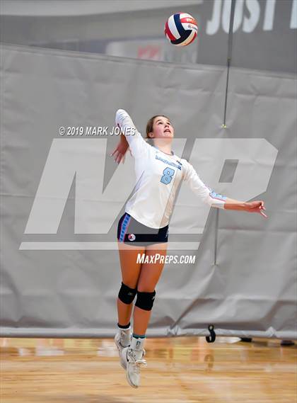 Thumbnail 3 in Mater Dei vs. Marymount (Nike Tournament of Champions) photogallery.