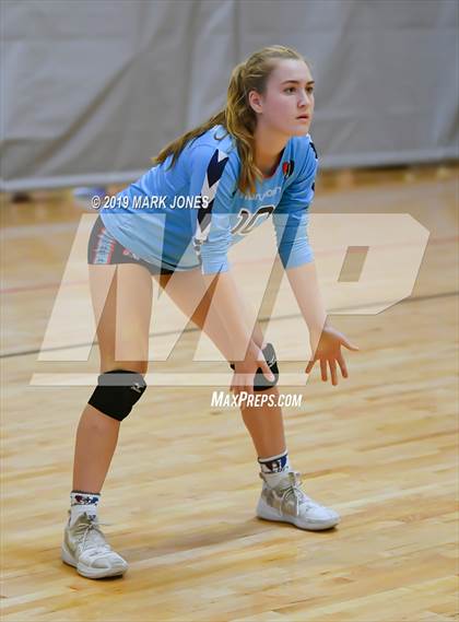 Thumbnail 3 in Mater Dei vs. Marymount (Nike Tournament of Champions) photogallery.